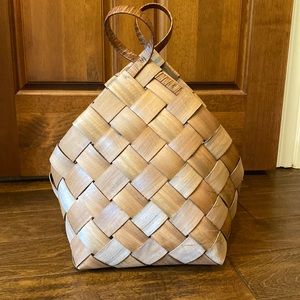 Magnolia Maple Basket